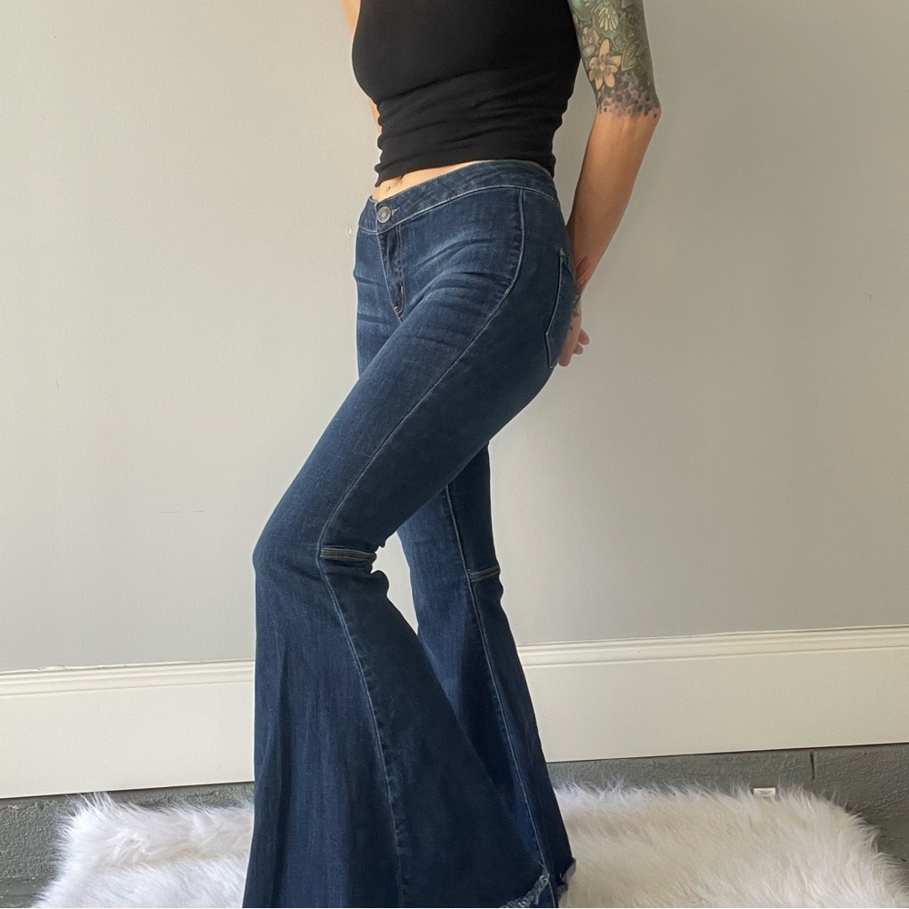 Rue21 Flair Leg Bell Bottom Jeans